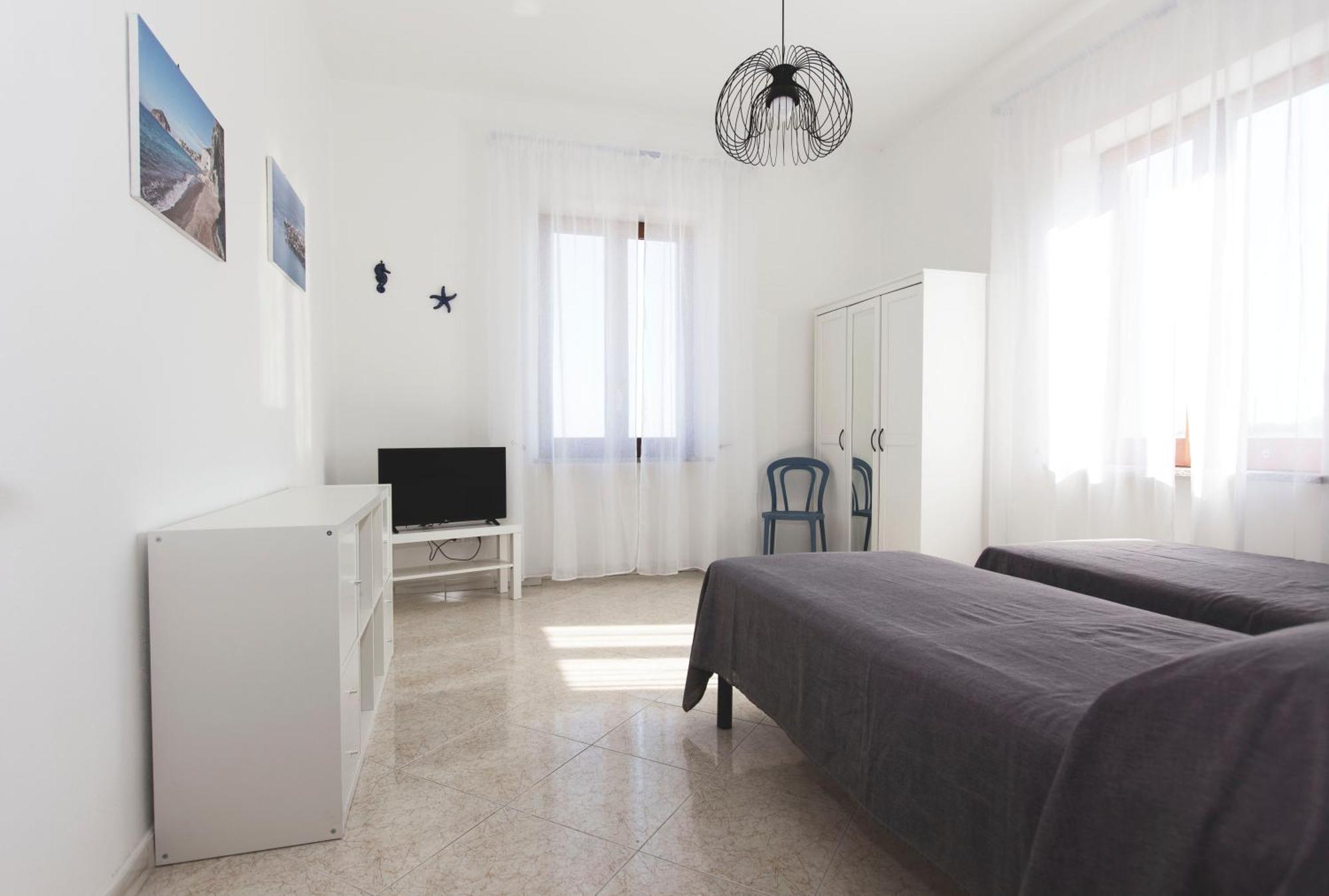 Brecchembe - Holiday Home In The Center Of Lacco Ameno Lacco Ameno  ภายนอก รูปภาพ